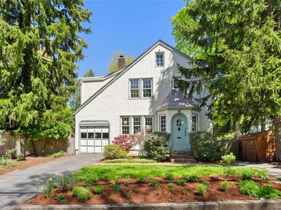 81 Walgrove Avenue, Dobbs Ferry, NY, 10522