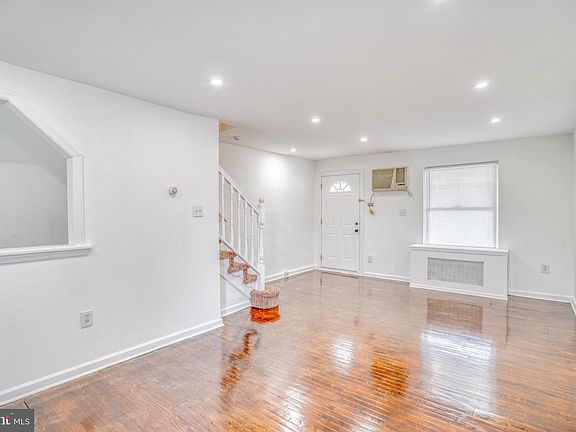 4th image of 6516 Tulip St