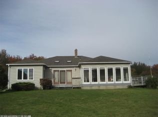 30 Mill Pond Rd, South Thomaston, ME 04858