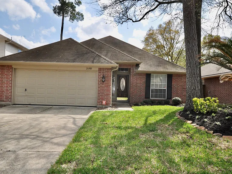 26983 Crown Haven Dr — Photo 2