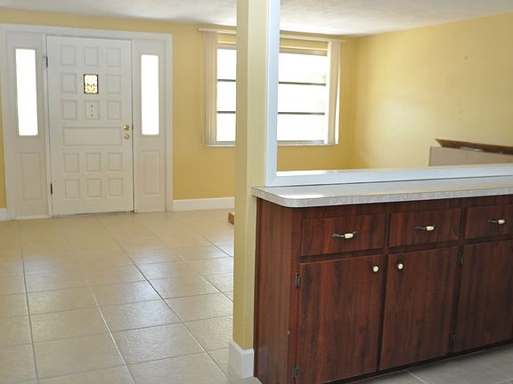 2nd image of 13300 Neptune Dr