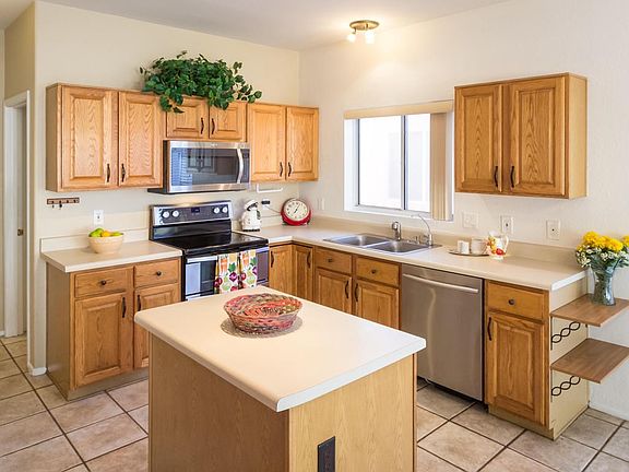 5th image of 7352 W Mesquite River Dr
