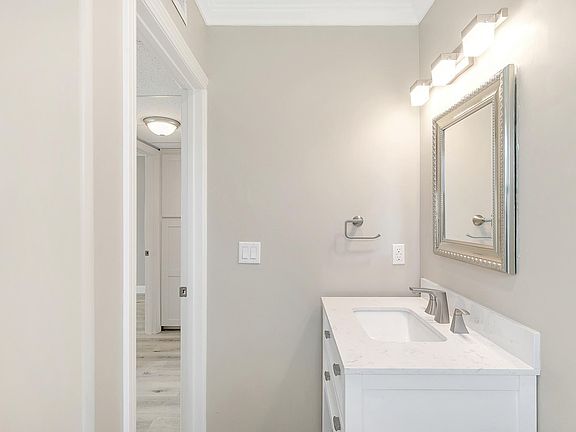5th image of 8615 W Olympic Blvd