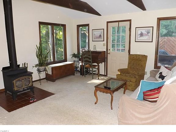 5th image of 895 W Abbey Dr