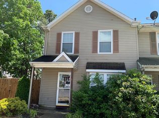 24 Grant Ln, Berlin, NJ 08009