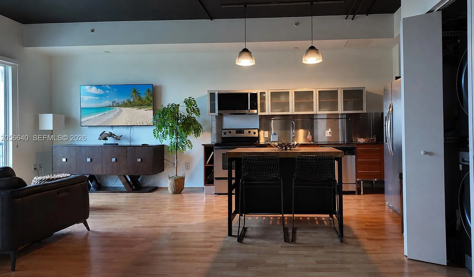 Neo Condo — Photo 4