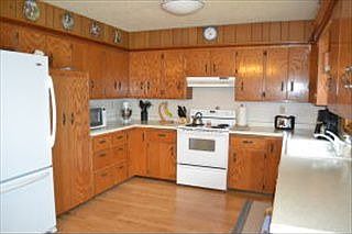 4th image of 8154 31st Ave N