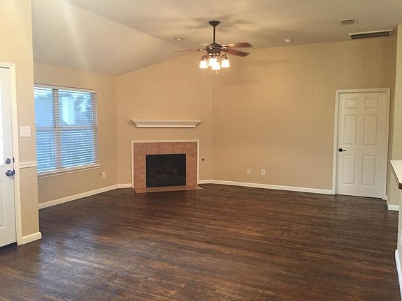 4th image of 8532 Prairie Fire Dr