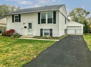 206 E Center St, Glenwood, IL