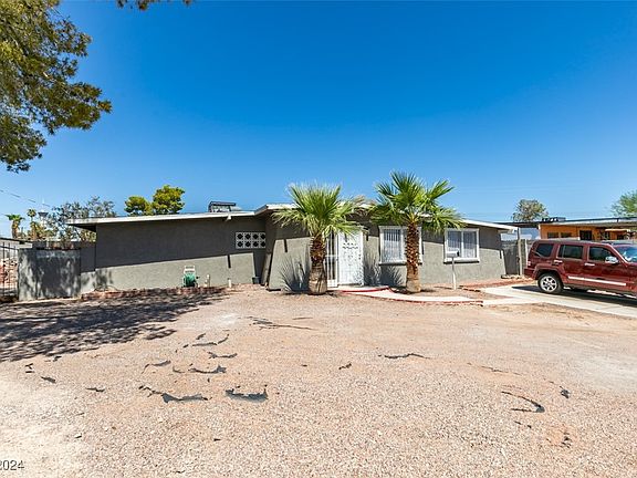 3rd image of 2963 El Cajon St