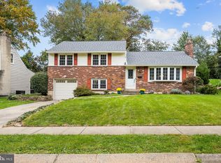 1121 Crestover Rd, Wilmington, DE 19803