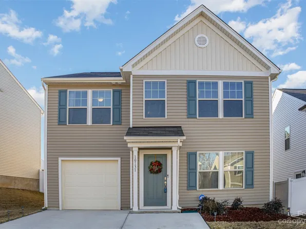 10131 Holly Park Dr, Charlotte, NC 28214