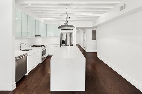 Rented by Corcoran | media 21