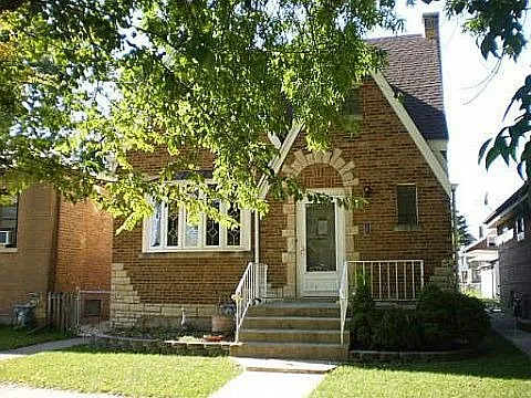 3824 Wesley Ave photo 1