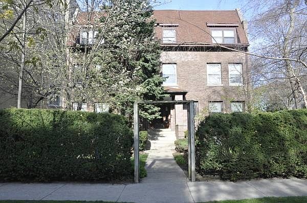 1st image of 643 Hinman Ave