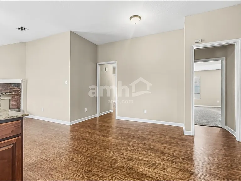 6201 Winter Park Ln — Photo 4