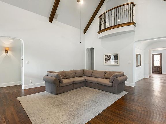 4th image of 13715 Gibraltar Ln
