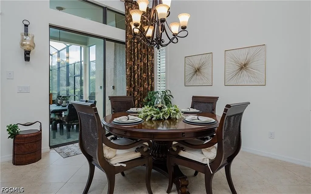 3 bed, 2.0 bath, 1809 sqft, $8,500 — Photo 3