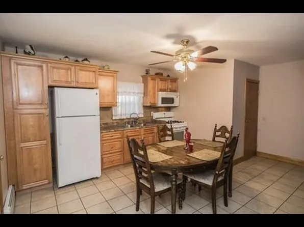 12 Union St #1, Peabody, MA 01960