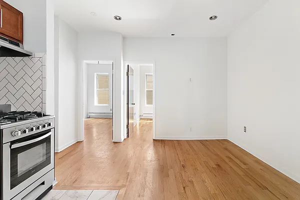 Rented by Compass | media 2