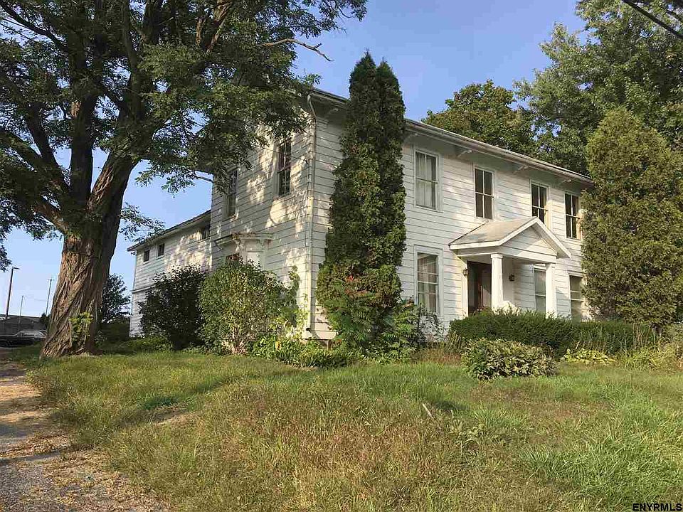 1st image of 117 Prospect St