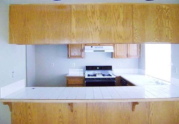 4th image of 16698 Sir Barton Way