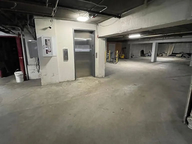 85 Gardner St #3 — Photo 8