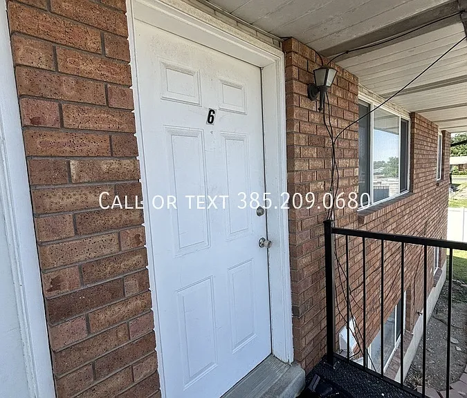 567 N 880 E #6 — Photo 2