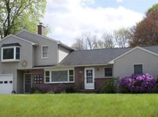 85 Maple Rd, Longmeadow, MA 01106