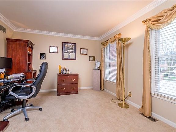 5th image of 1337 Corona Dr