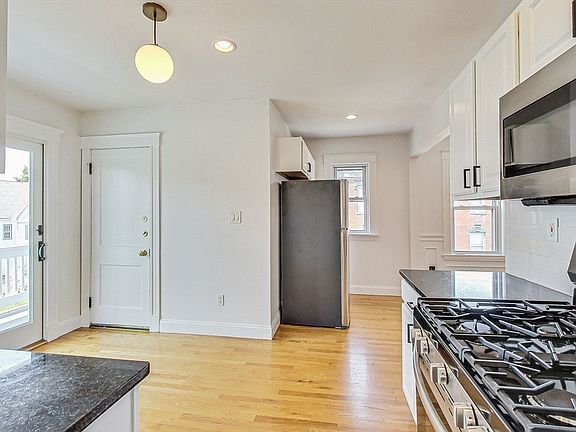 3rd image of 51 Florida St #3
