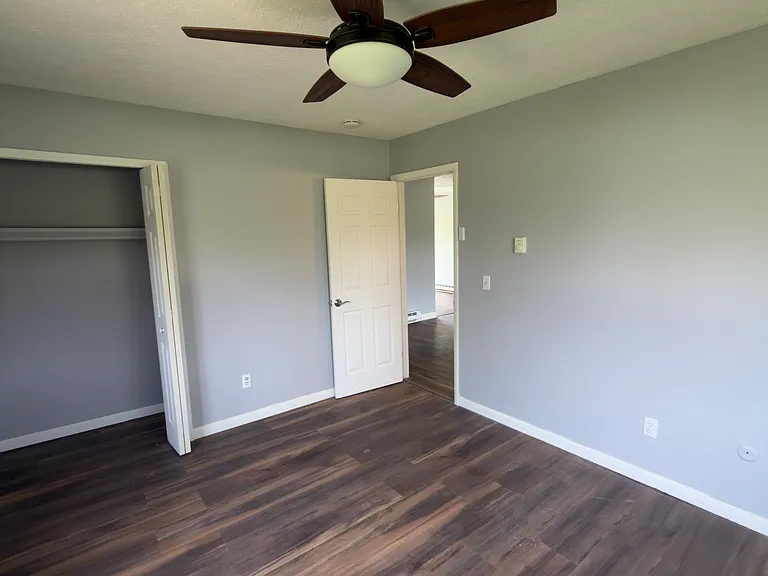 476 N Burkhart Rd — Photo 14