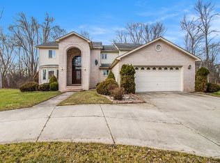 6144 Hancock Dr, Van Buren Township, MI 48111