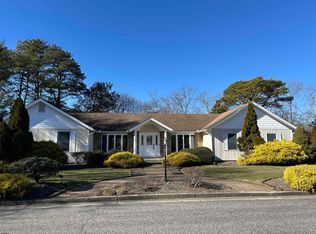 109 E Lakeview Dr, Egg Harbor Township, NJ