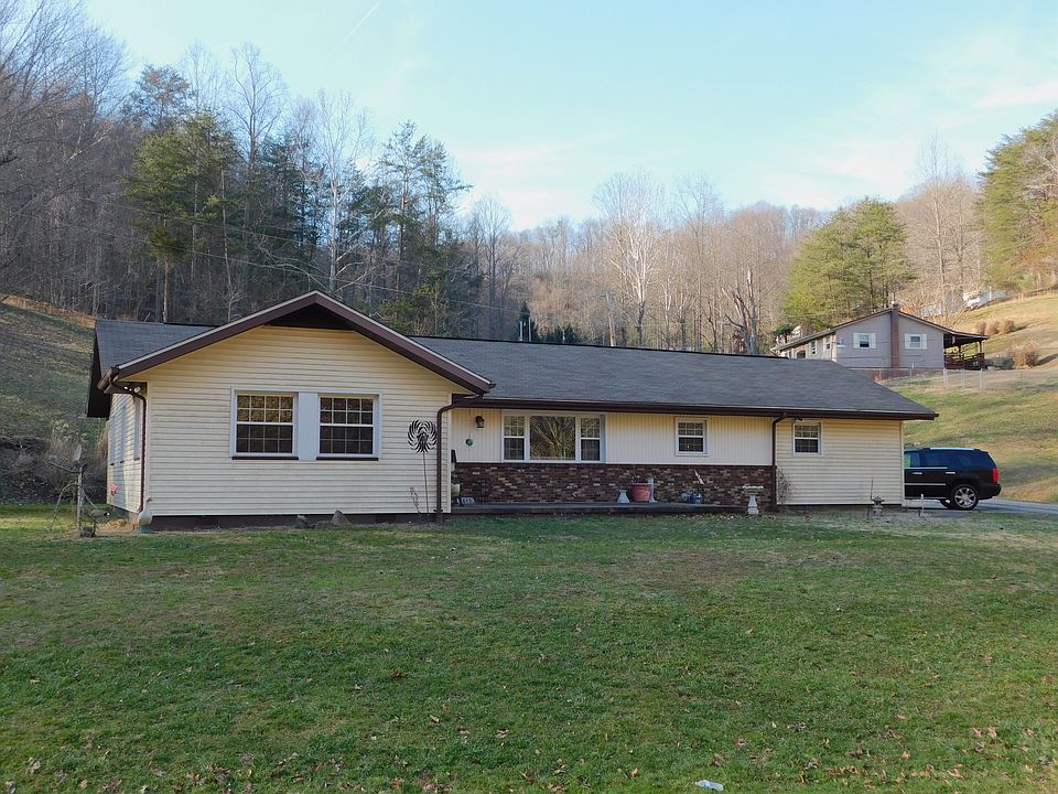 1st image of 4815 Woodward Dr