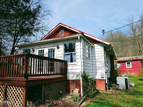 2nd image of 155 Selfe Dr