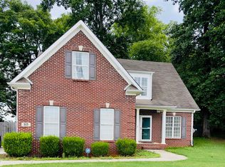 115 Hickory Glen Cir, Huntsville, AL 35811