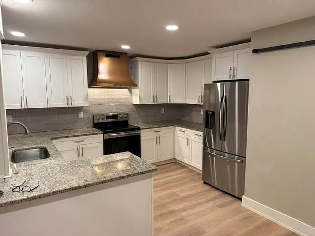 2 bed, 1.0 bath, 960 sqft, $1,900 — Photo 4