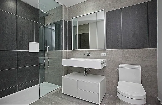 Rented by CiCi Realty Corporation | media 8