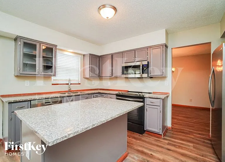 6384 Old Ben Ln — Photo 9