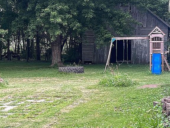 Old Corn Crib & Playset