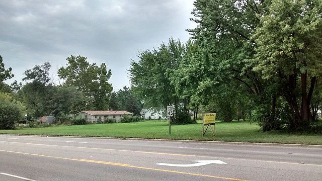 1st image of 29W411 Ray Ave