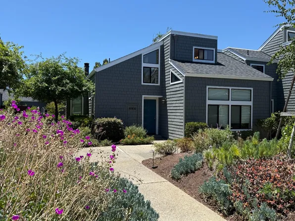 2080 Marich Way APT 15, Mountain View, CA 94040