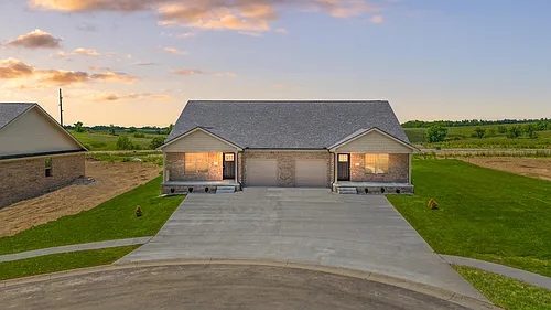 5009 Melana Way Photo 1