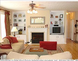 4th image of 4940 Oriole Dr