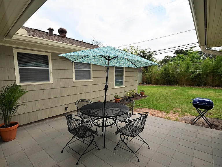 4009 Nenana Dr — Photo 26