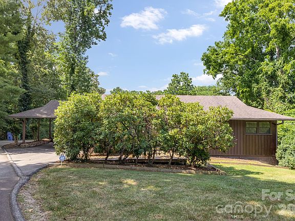 2nd image of 63 Baker Pl