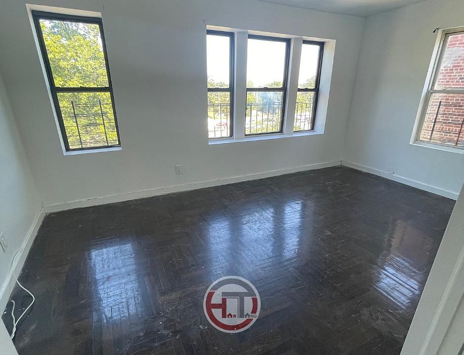 2nd image of 3515 Bruckner Blvd APT 3F
