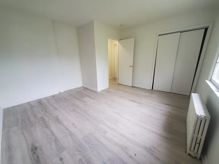 110 Crystal St #2 — Photo 7
