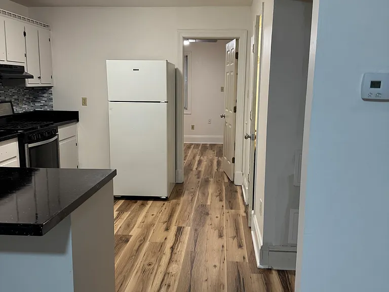 161 Lakeview Park Rd #B — Photo 7